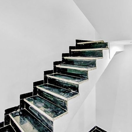 Flagship Hotel Secret Mirage Near Rithala Metro Station New Delhi Extérieur photo