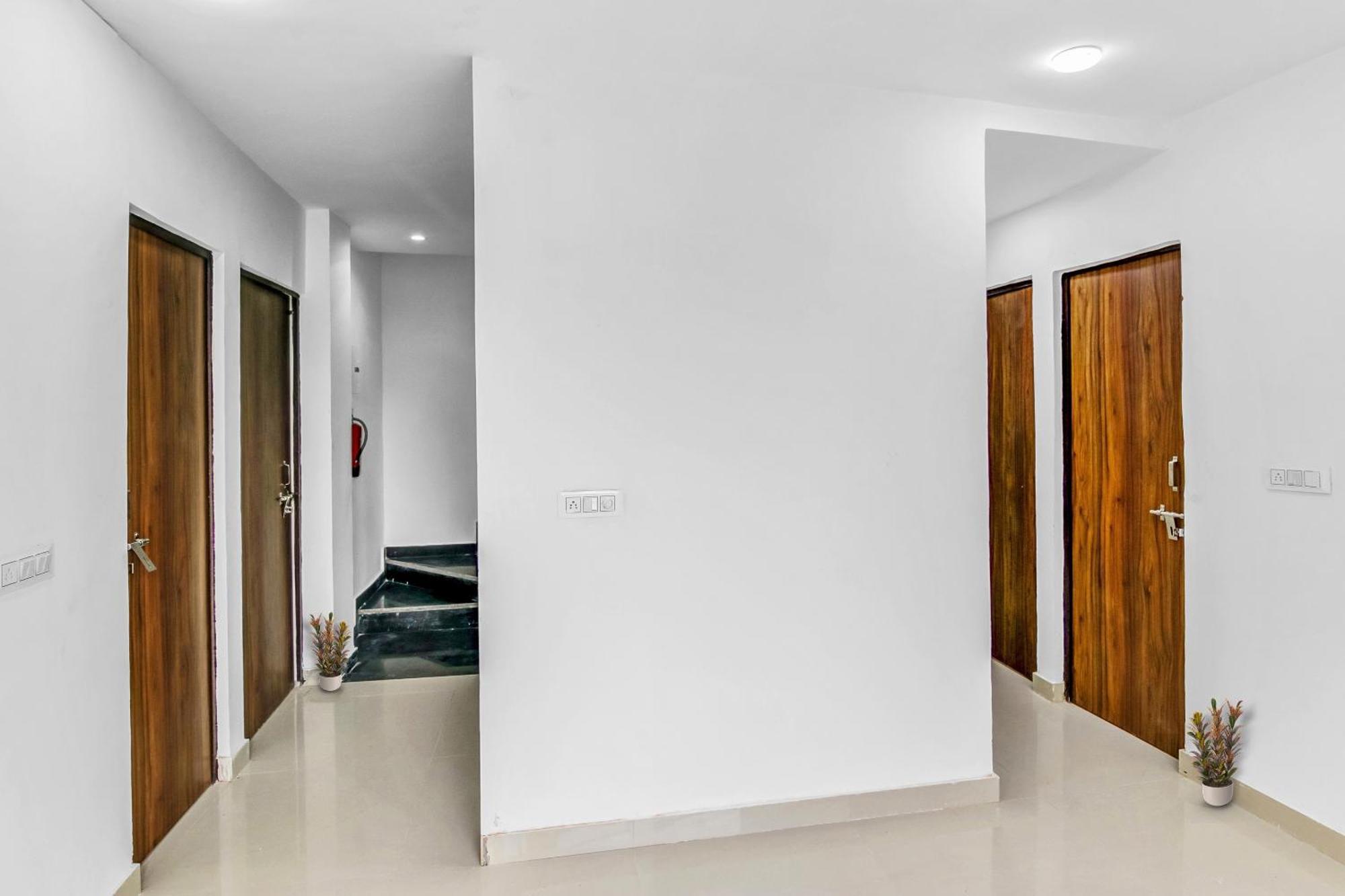 Flagship Hotel Secret Mirage Near Rithala Metro Station New Delhi Extérieur photo