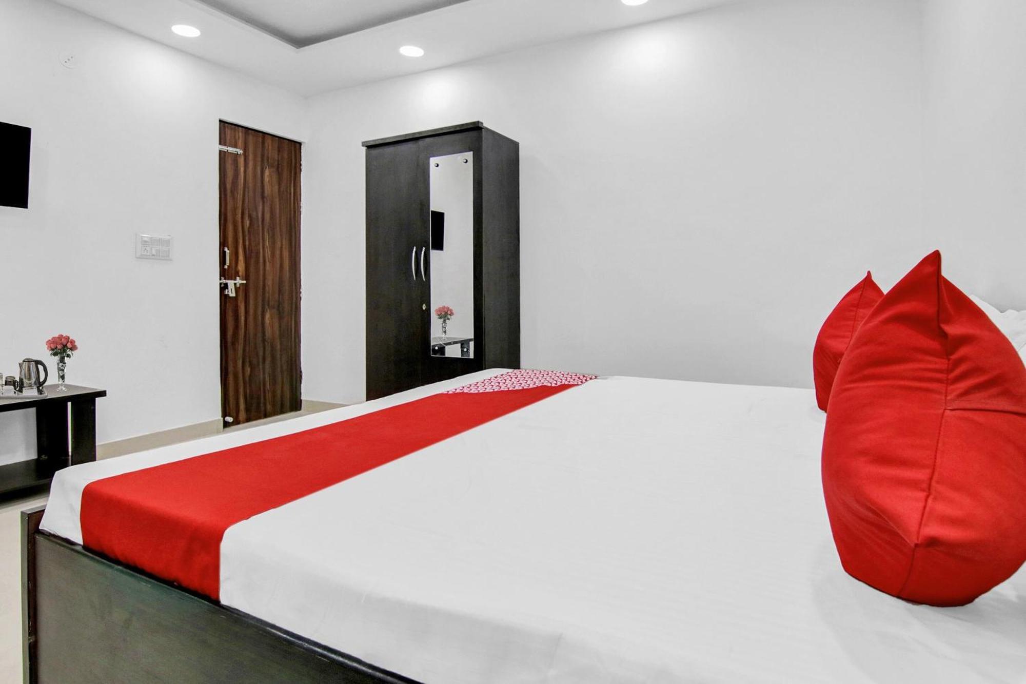 Flagship Hotel Secret Mirage Near Rithala Metro Station New Delhi Extérieur photo